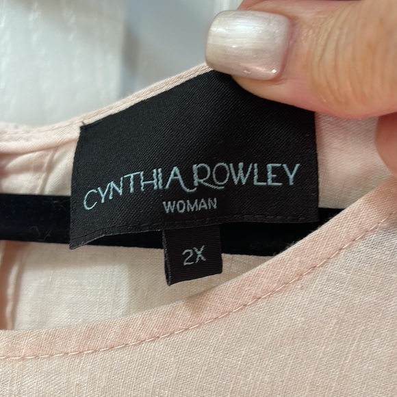 Linen blend beautiful shirt with detail of lace and crochet and sets - Picture 3 of 3